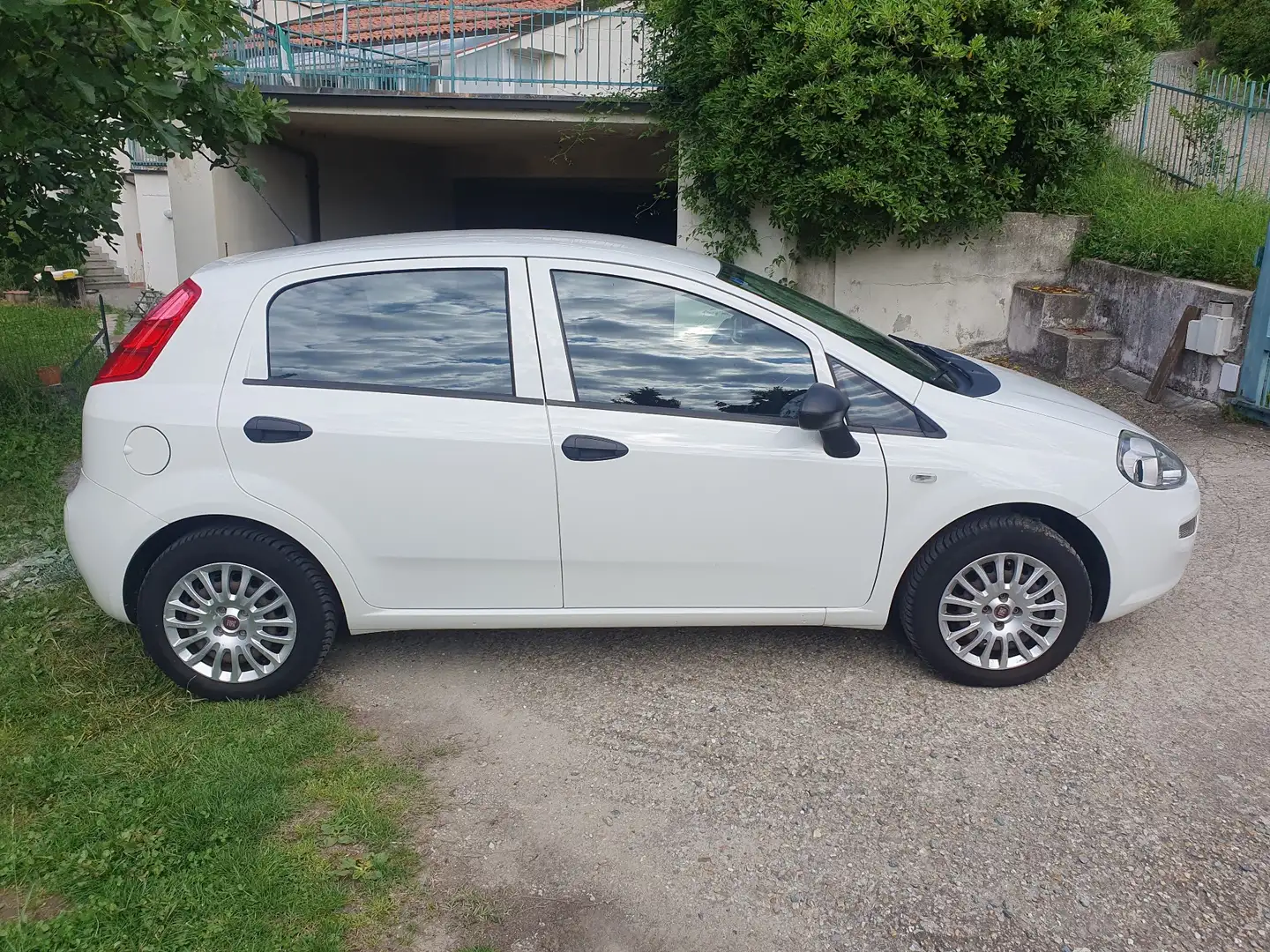 Fiat Grande Punto 1.4 Actual easypower Gpl 77cv 5p - 2