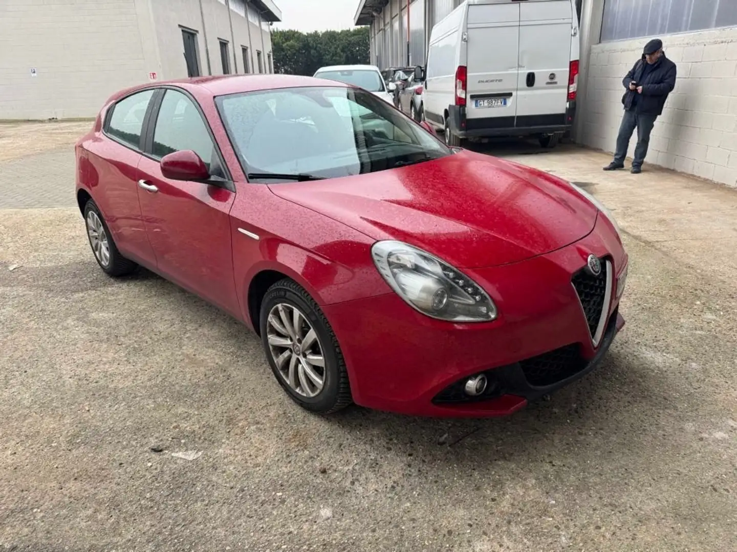 Alfa Romeo Giulietta Giulietta 1.6 JTDm TCT 120 CV Business Rouge - 2
