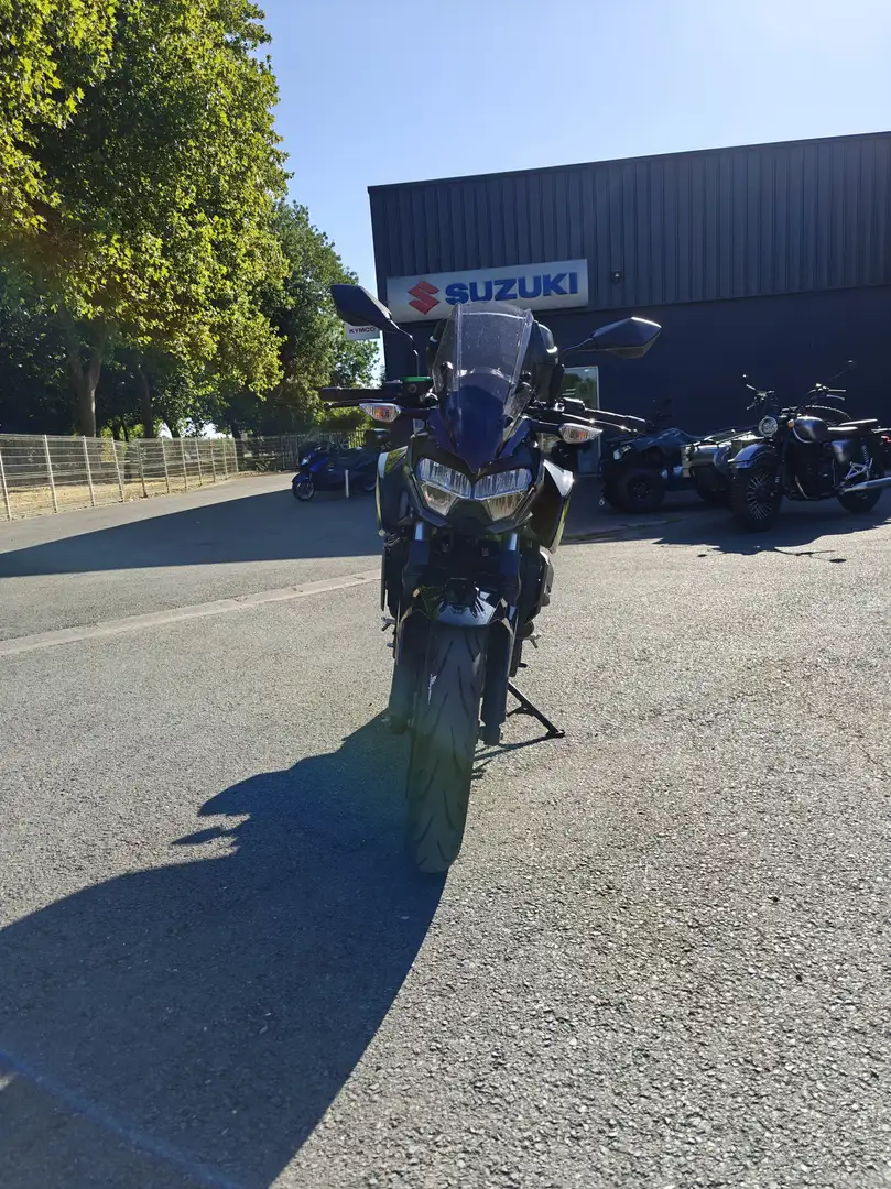 Kawasaki Z 400 Zwart - 1
