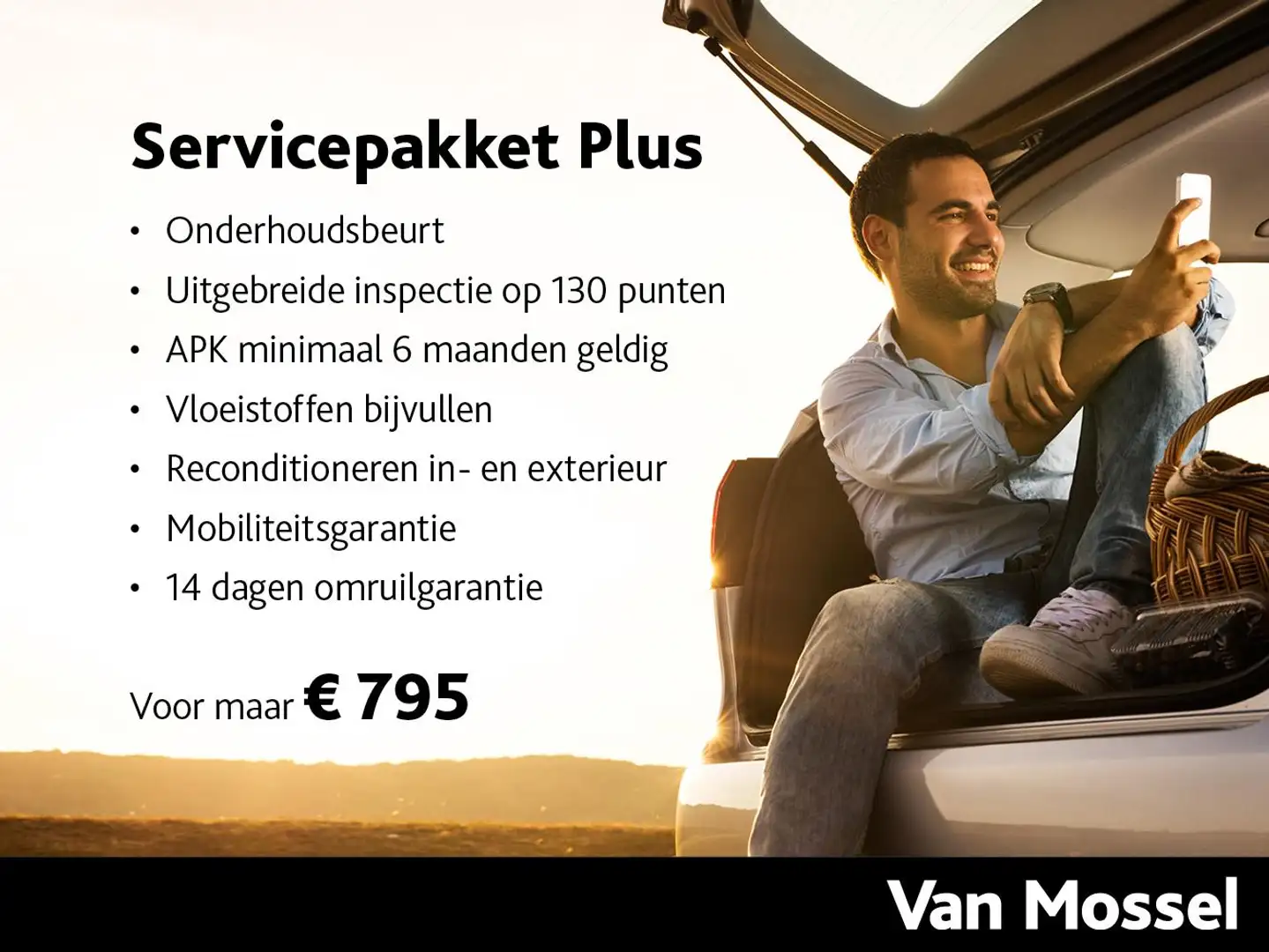 Fiat 500e La Prima 42 kWh | Leder | Navi | ECC | Cam | PDC | Groen - 2