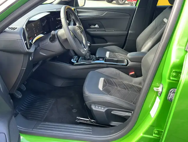Opel Mokka view 3