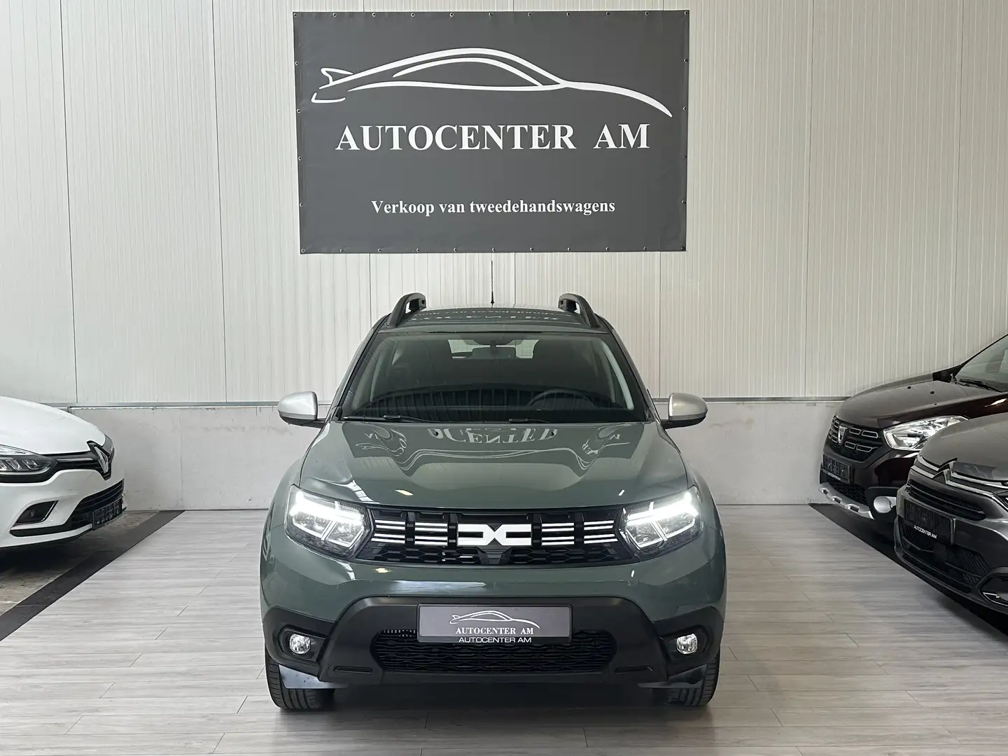 Dacia Duster TCe 100 2WD LPG + Benzine Expression CAM* CRUISE* Grijs - 2