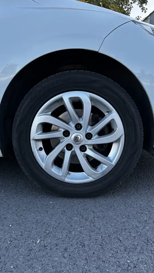Renault Megane Berline — photo 9