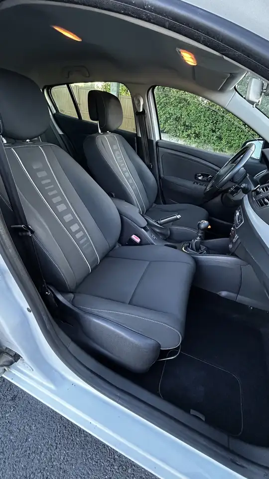 Renault Megane Berline — photo 18