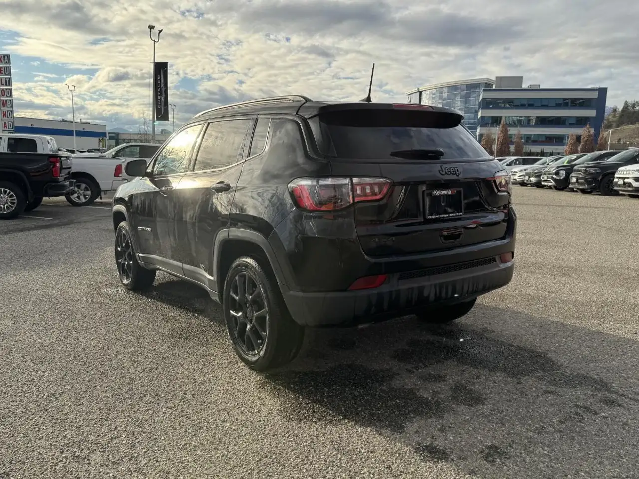 Jeep Compass снимка Jeep Compass