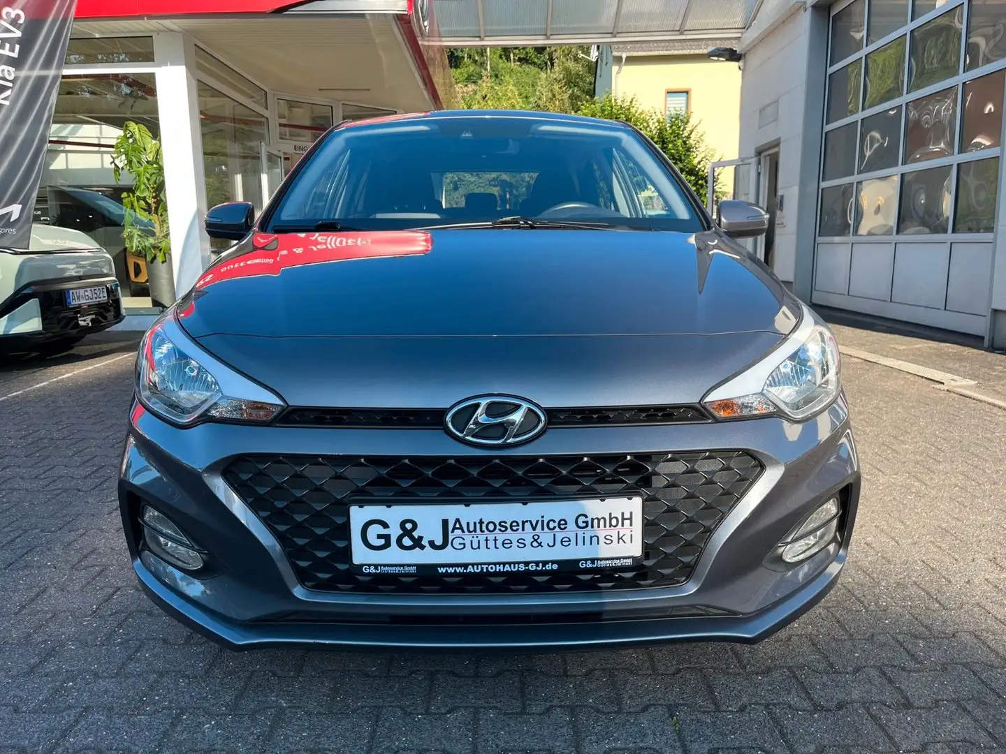 Hyundai i20 Trend, Navi, Kamera, Freisprech. Tempomat Grigio - 2