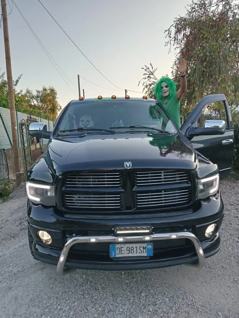 Dodge RAM 3500 cilindrata 5900 diesel cummins Czarny - 1