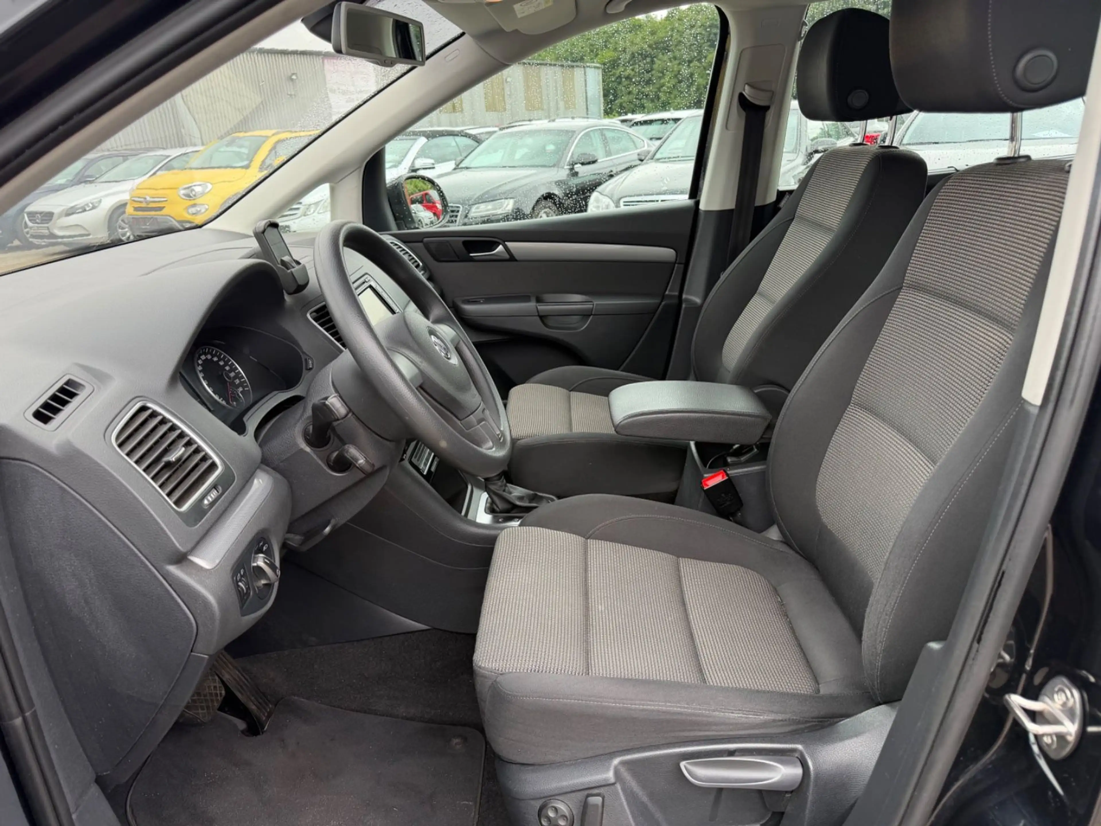 Volkswagen Sharan Comfortline BMT/2,0/EURO5/7-SITZER — photo 9