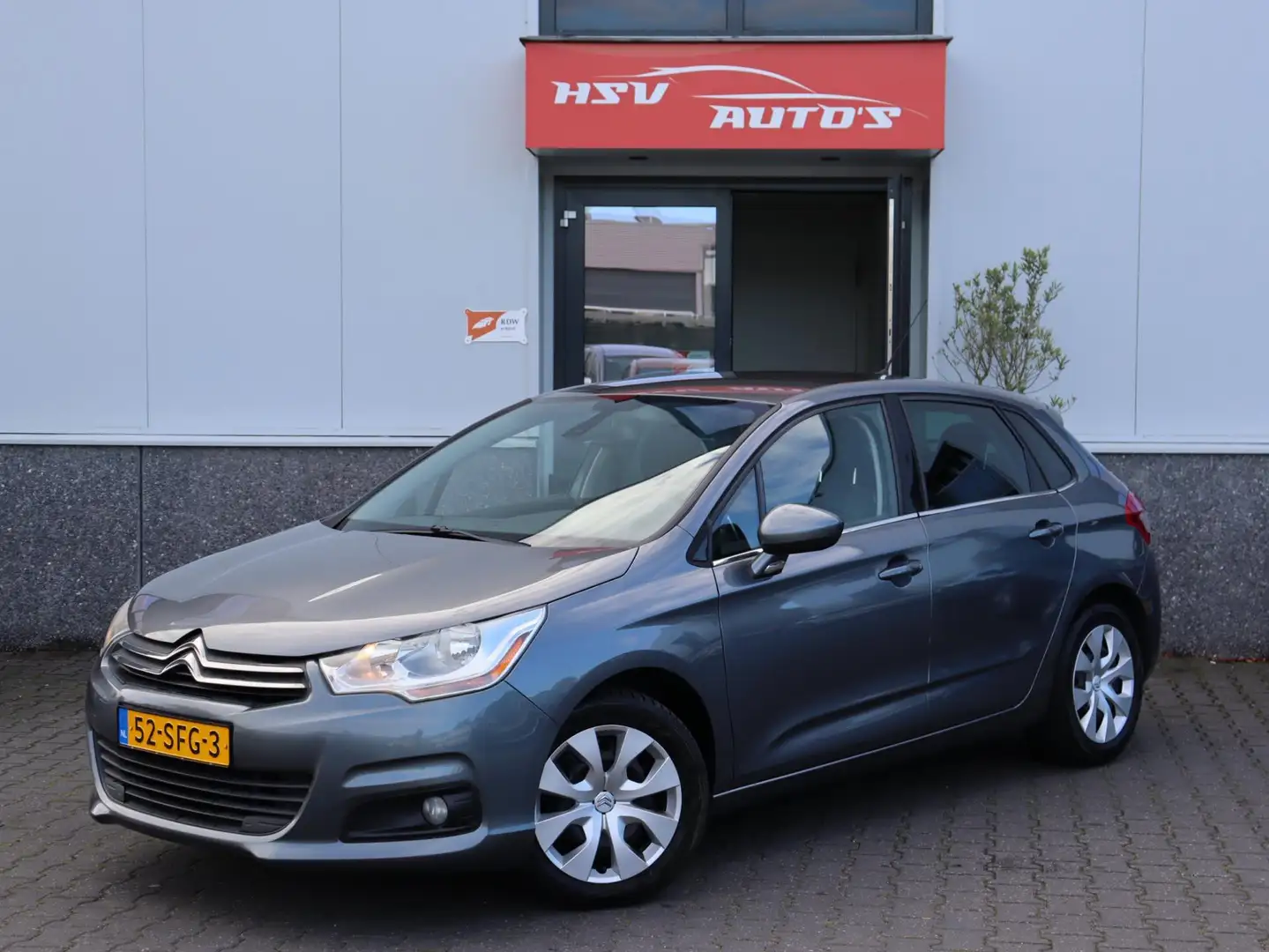 Citroen C4 1.6 VTi Tendance airco 4-deurs org NL Grijs - 1