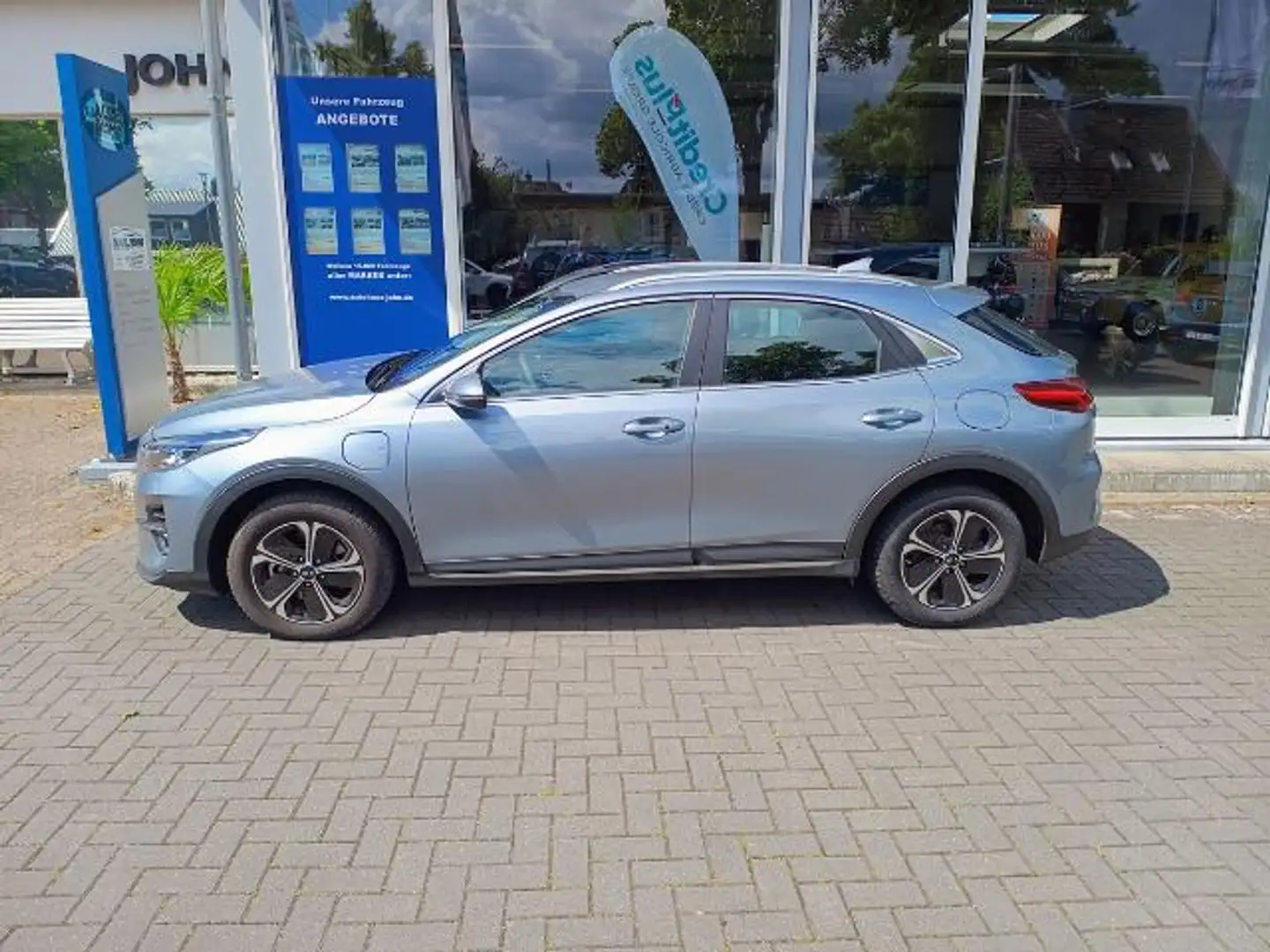 Kia XCeed Xceed 1.6 Plug-in Hybrid 1. Hand, GJR, BT,Wenig Km Grijs - 2