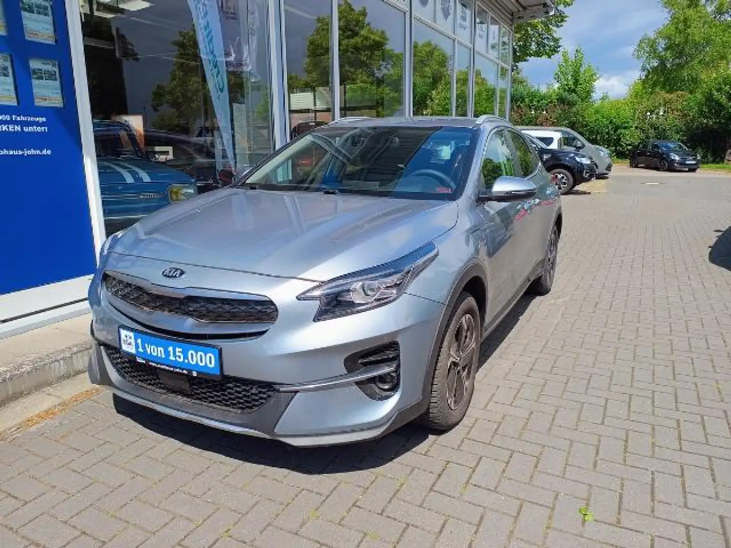 Kia XCeed Xceed 1.6 Plug-in Hybrid 1. Hand, GJR, BT,Wenig Km Grijs - 1