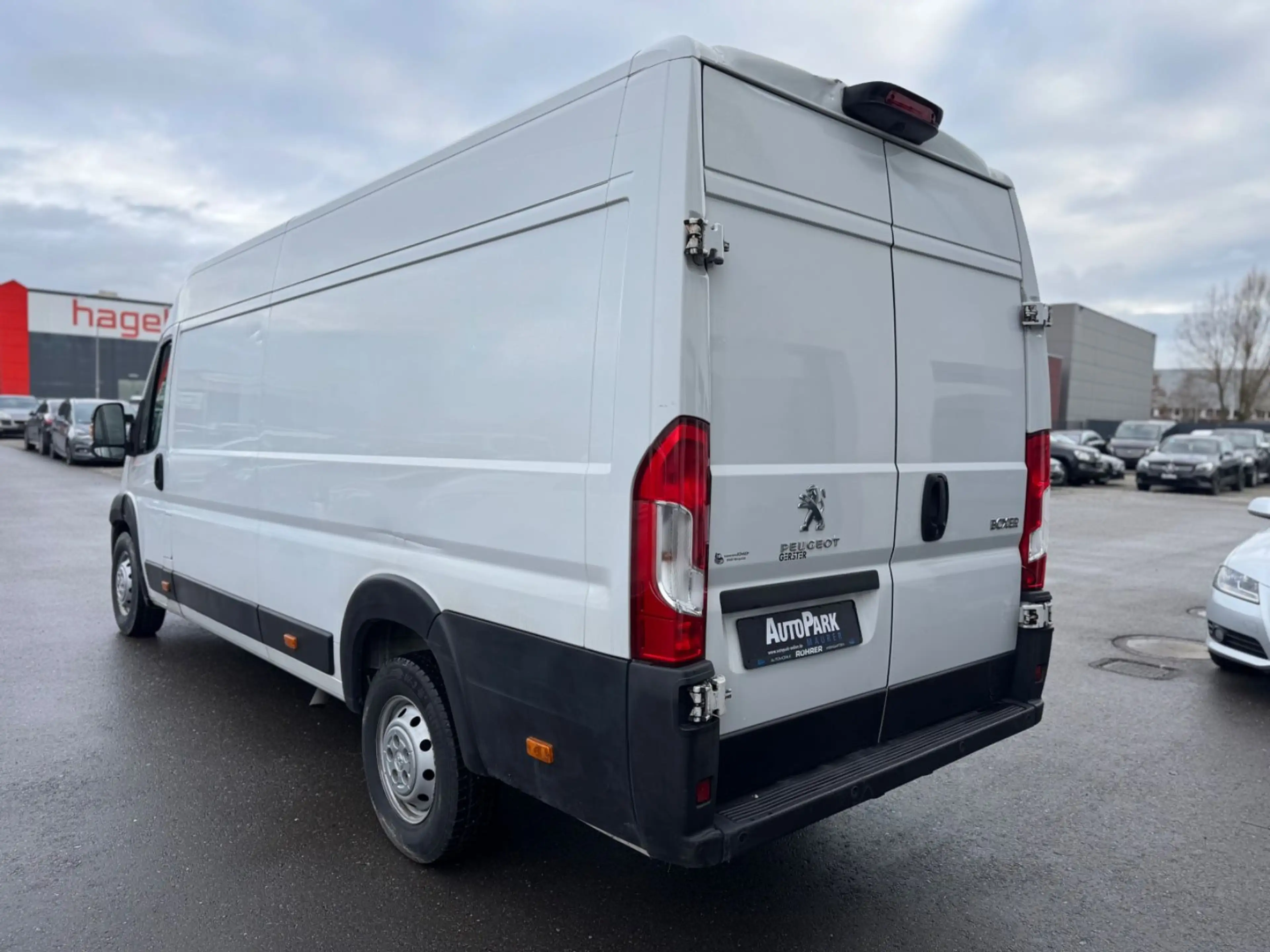 Peugeot Boxer Kasten Hochraum 435 L4H2 Pro BlueHDi 140 S — photo 8