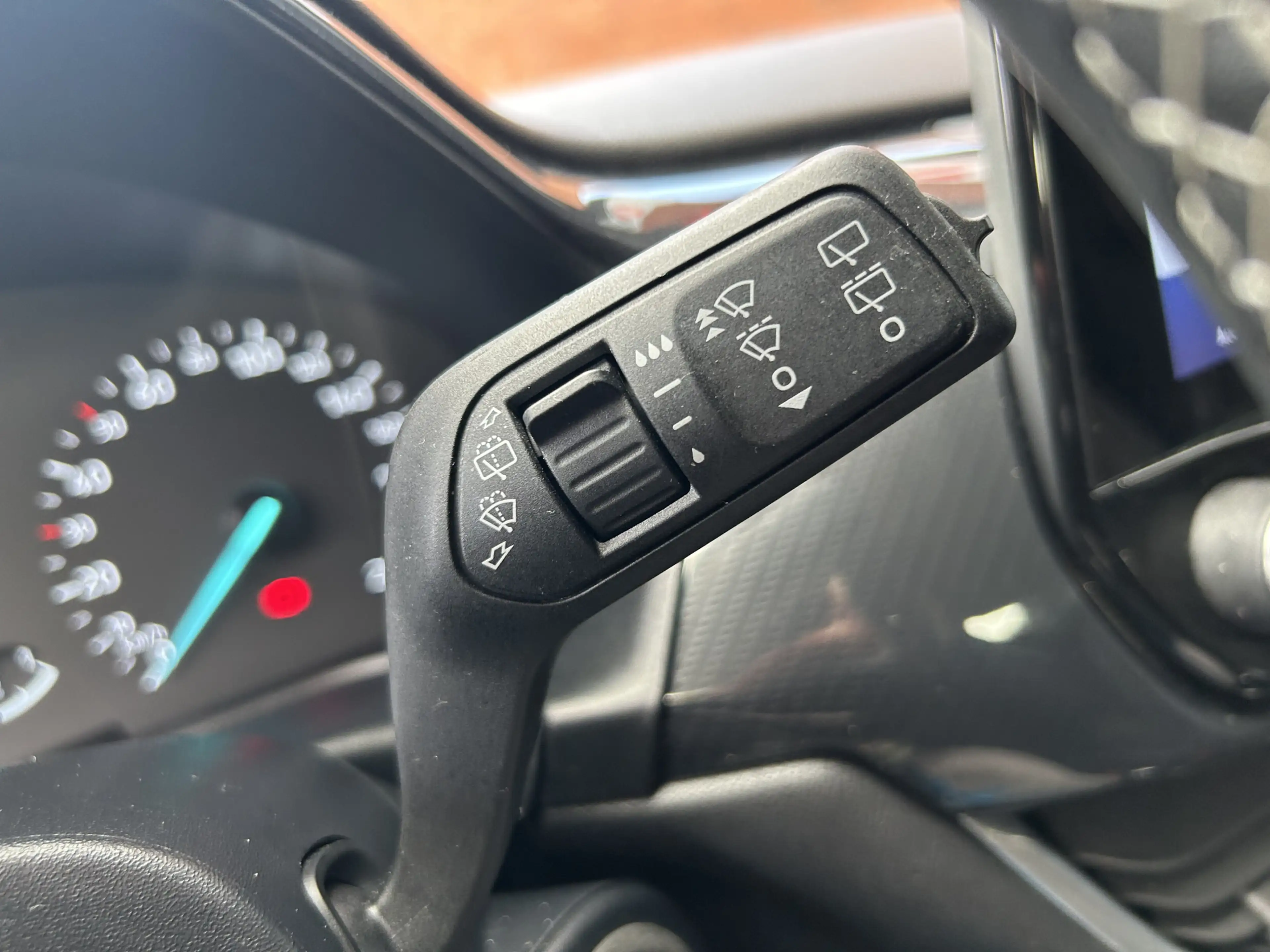 Ford Puma 1.0 EcoBoost Hybrid Titanium // LED // NAVI + CARP — photo 13