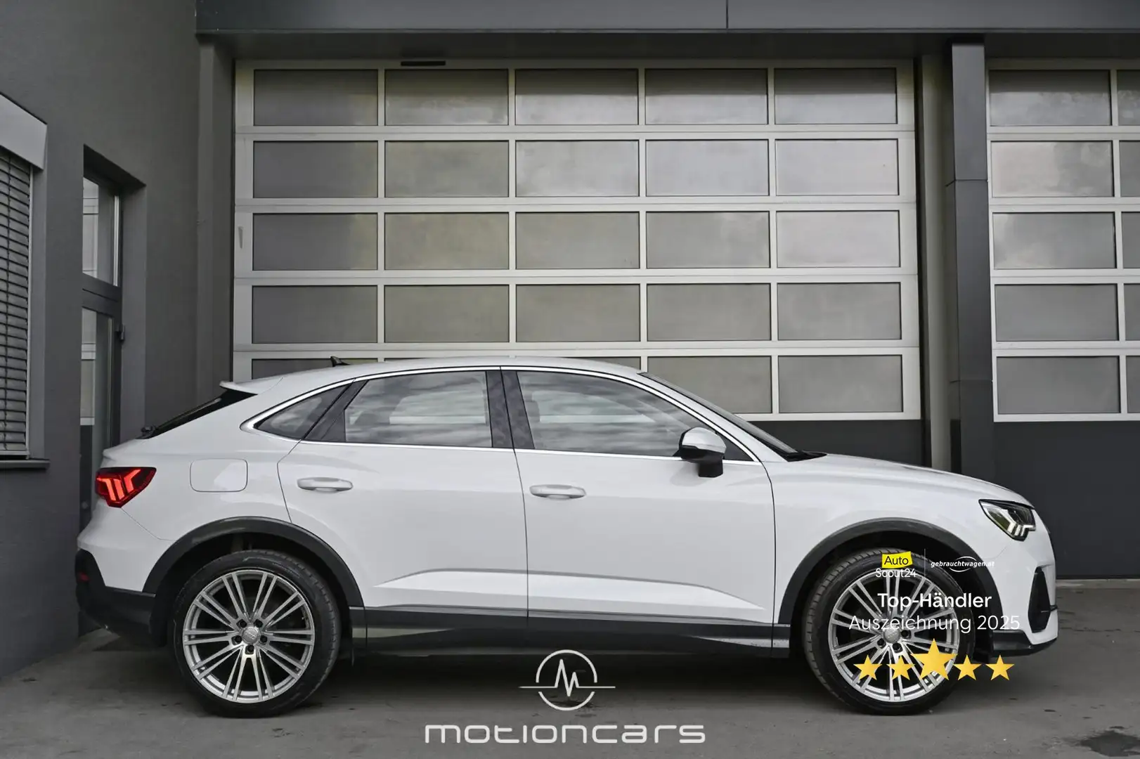 Audi Q3 Sportback 35 2.0 TDI Weiß - 1
