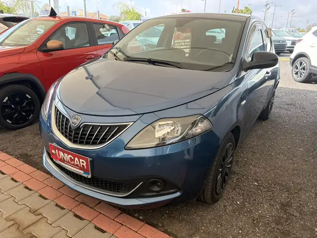 Lancia Ypsilon Ypsilon III 2021 1.0 firefly hybrid Silver s