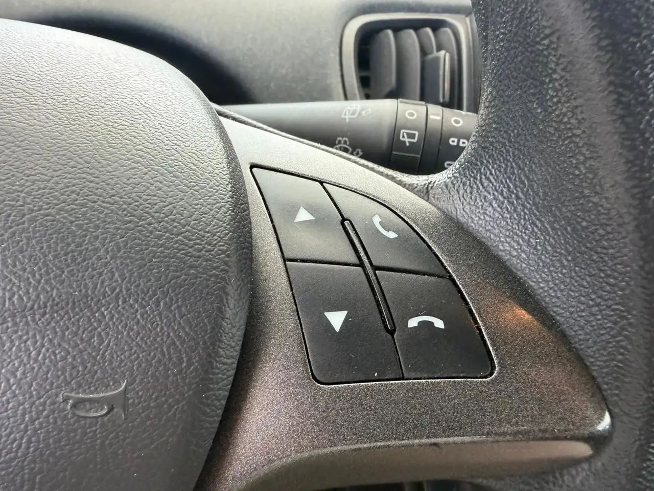 Lancia Ypsilon 2022 — фото 9