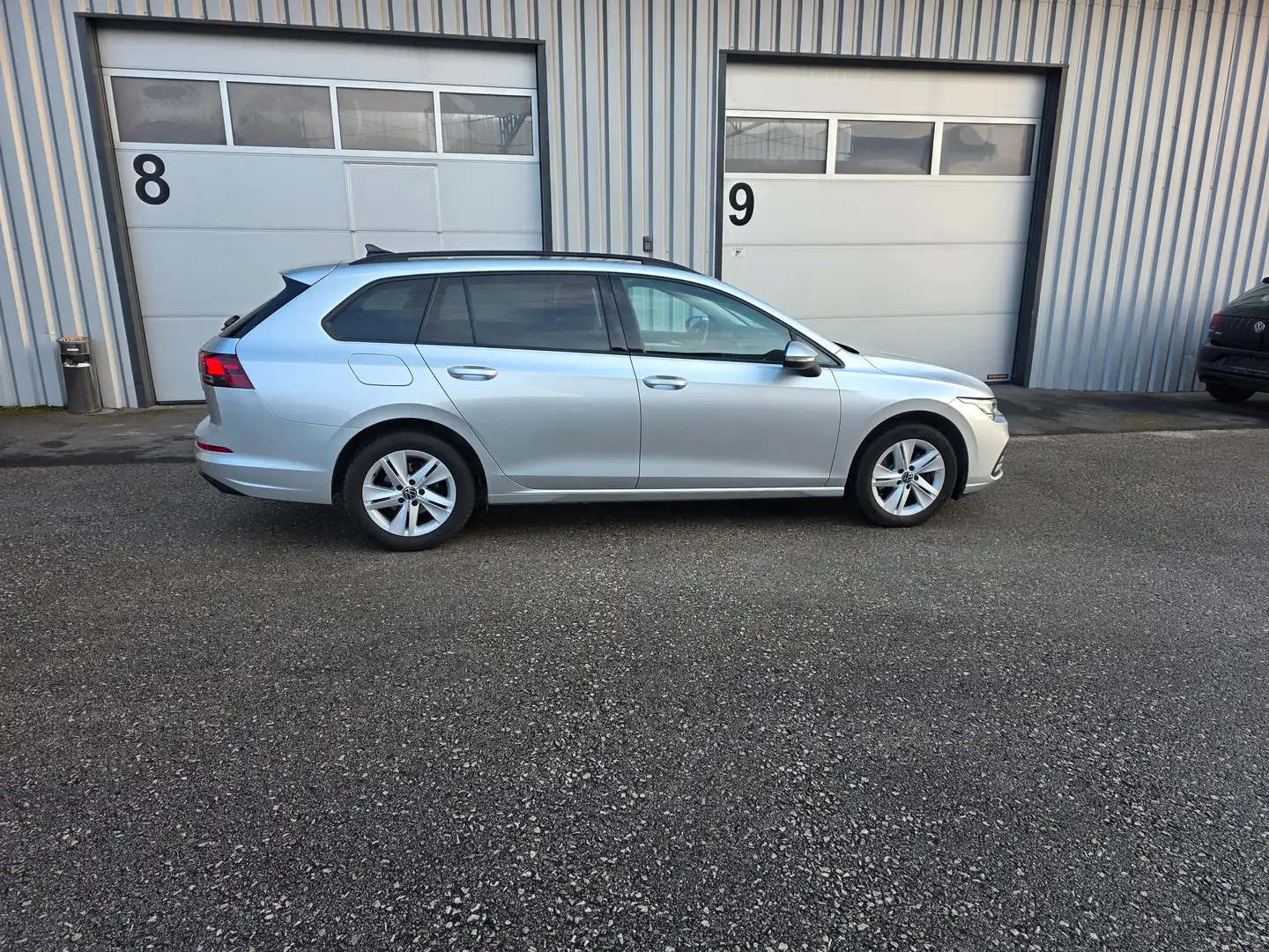 Volkswagen Golf Variant life Grau - 2