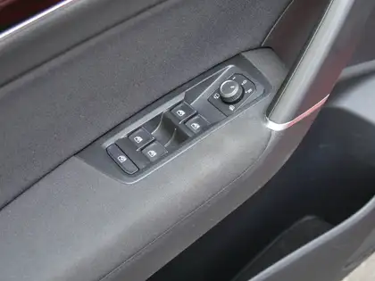 Annonce voiture d'occasion Volkswagen Touran - CARADIZE