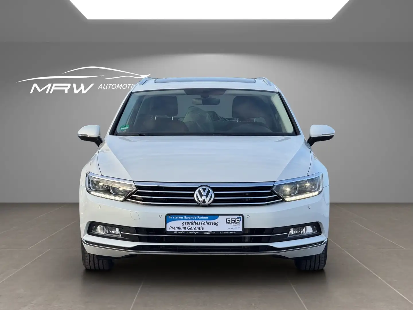 Volkswagen Passat Variant Highline 1.8 *PANO*LEDER*RFK*ACC Weiß - 2