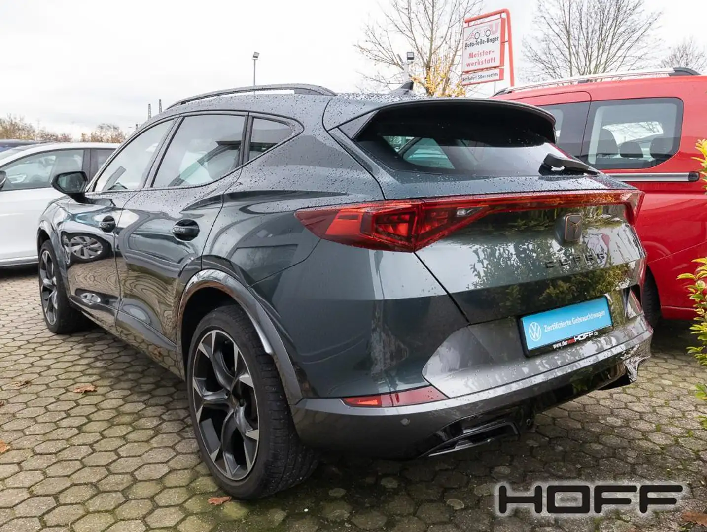 CUPRA Formentor 1.4 e-HYBRID LED Navi AHK Kamera ACC Anschlussgara Grün - 2