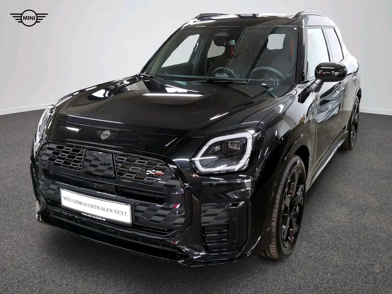 MINI Countryman C John Cooper Works Trim