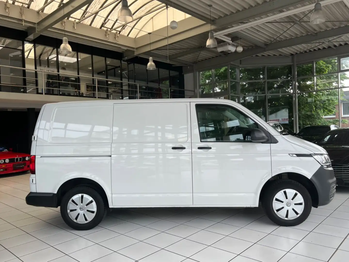 Volkswagen T6 Transporter 1 Hand 2,0 Tdi *Kasten*69Tkm+FWD Alb - 2