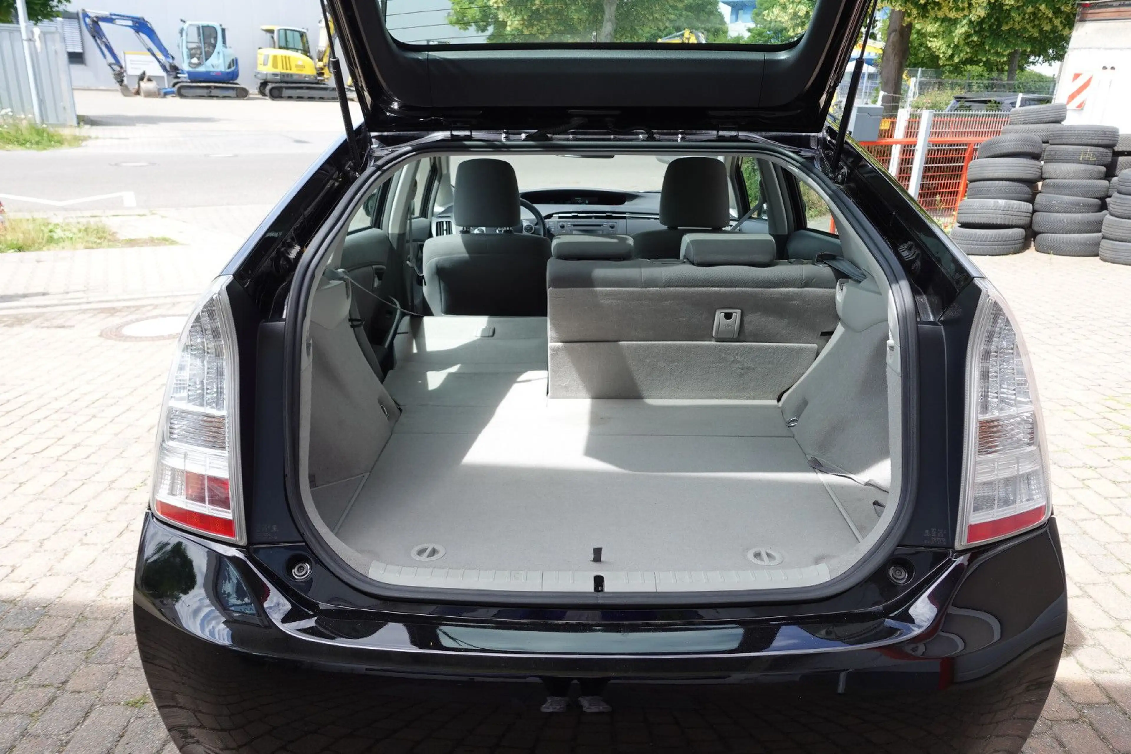 Toyota Prius 1.8l Life lückenloses Toyota  Scheckheft — photo 11