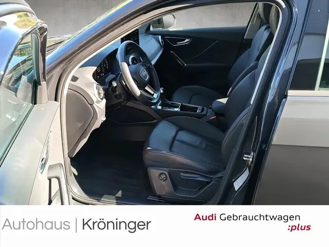 Audi Q2 view 7
