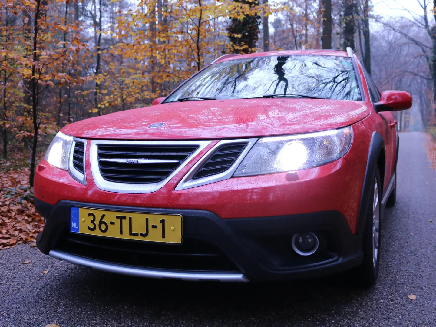 Saab 9-3 X 2.0 T Aero XWD Exklusiv, Pano Rouge - 2