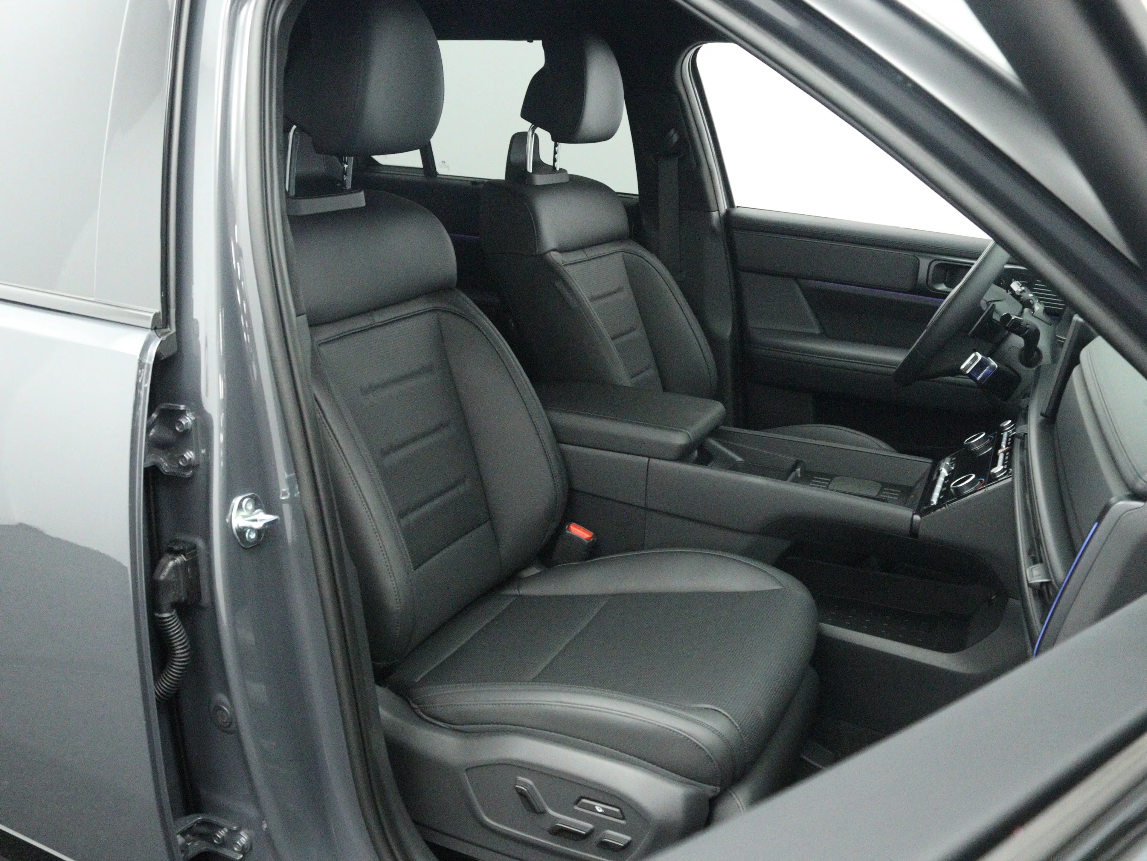 Hyundai SANTA FE 1.6 T-GDI PHEV Black Line - PHEV (Ecotronic Gray P — photo 10