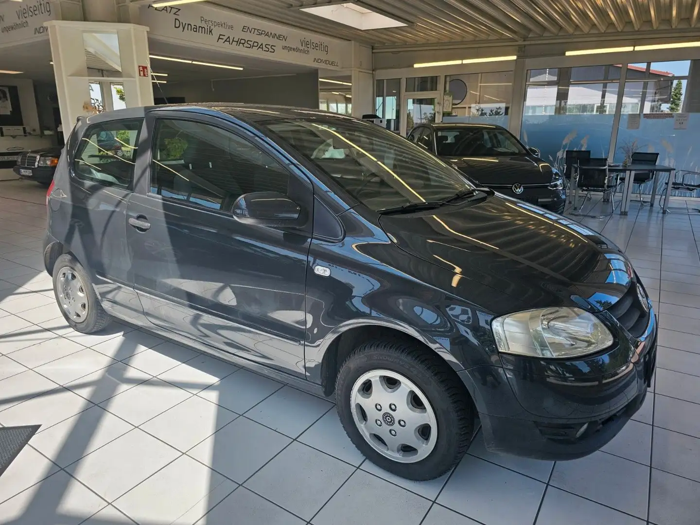 Volkswagen Fox Style Grau - 1