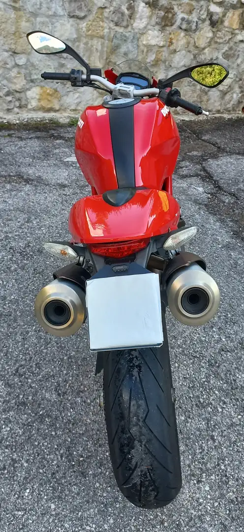 Ducati Monster 796 Червоний - 2