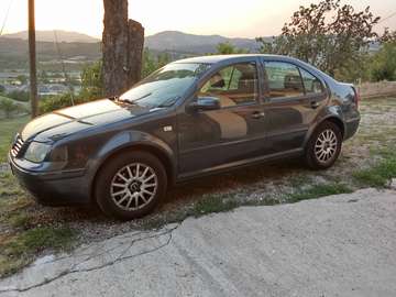 Bora 1.9 tdi Trendline 115cv