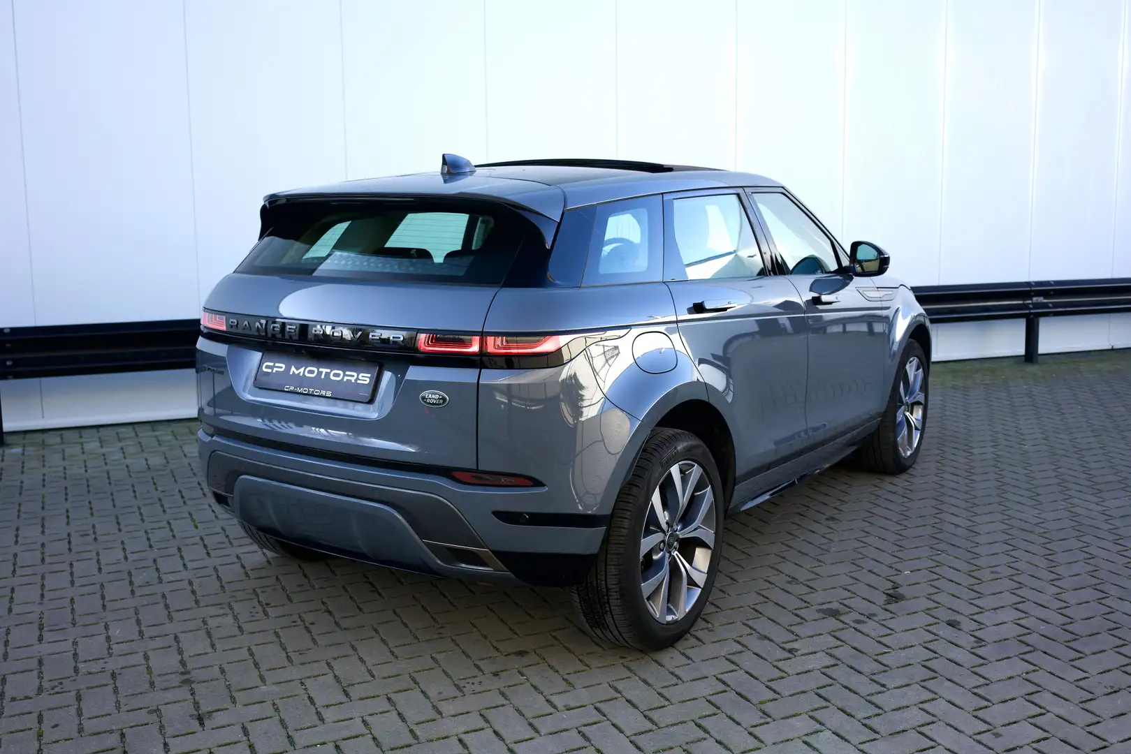 Land Rover Range Rover Evoque P200 SE R-DYNAMIC | PANO | MERIDIAN | BTW-WAGEN Grau - 2