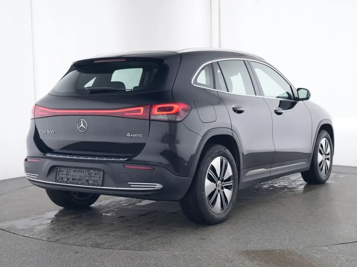 Mercedes-Benz EQA 300 4MATIC Luxury Line 67 kWh | Progressive | Led kopl Zwart - 2