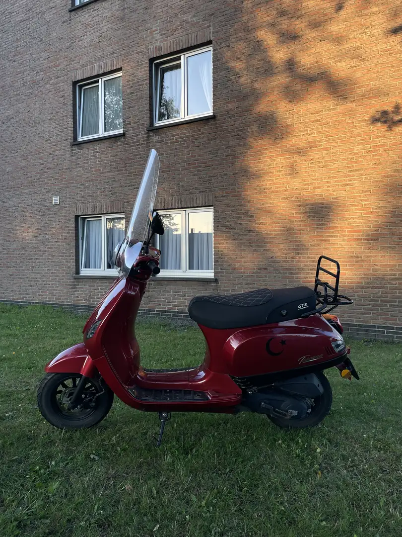 Vespa GTS Super 125 Scooter gts toscana Piros - 2