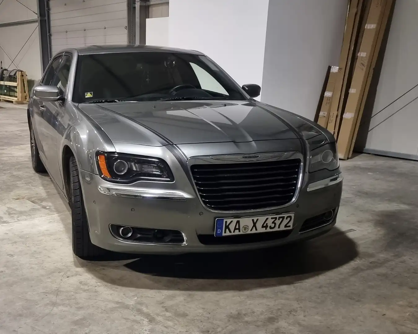 Chrysler 300C 300s 3,6 v6 AWD LPG Unfall - 1