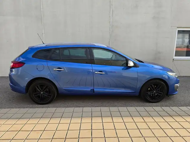 Renault Megane view 4