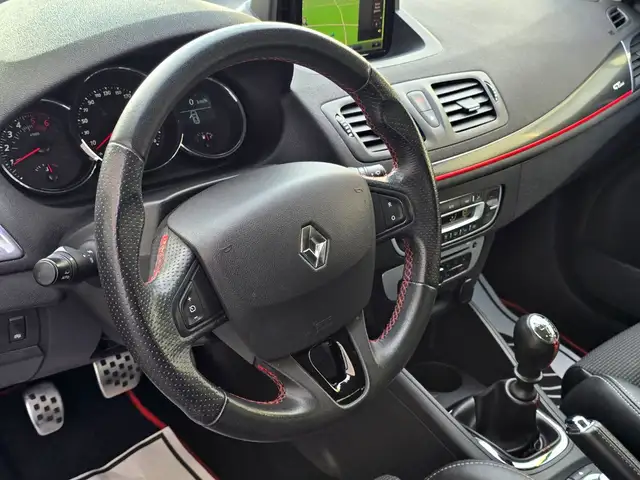 Renault Megane view 12