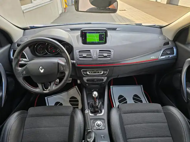 Renault Megane view 11