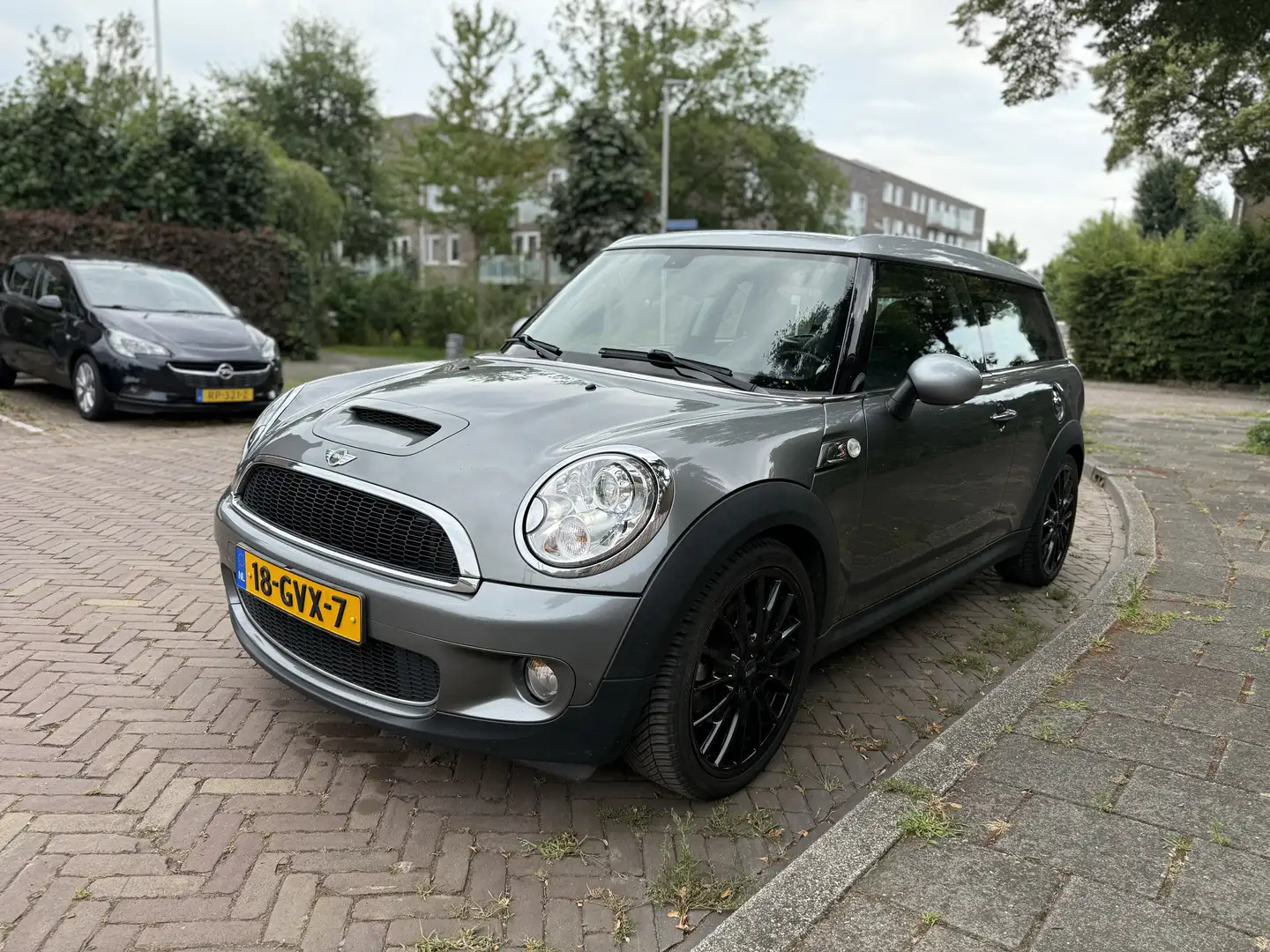 MINI Cooper S Clubman 1.6 Chili Grijs - 2