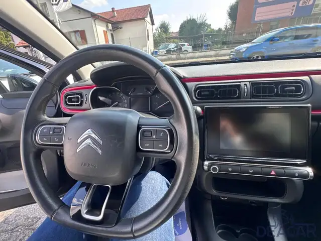 Citroen C3 view 12