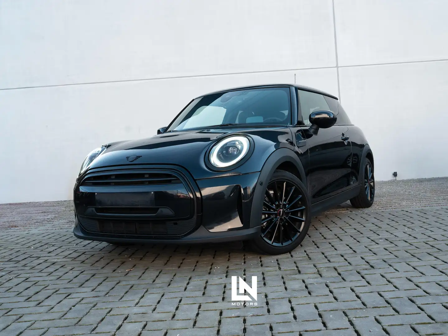 MINI Cooper YOURS // John Cooper Works VELGEN | FULL OPTION | Noir - 1