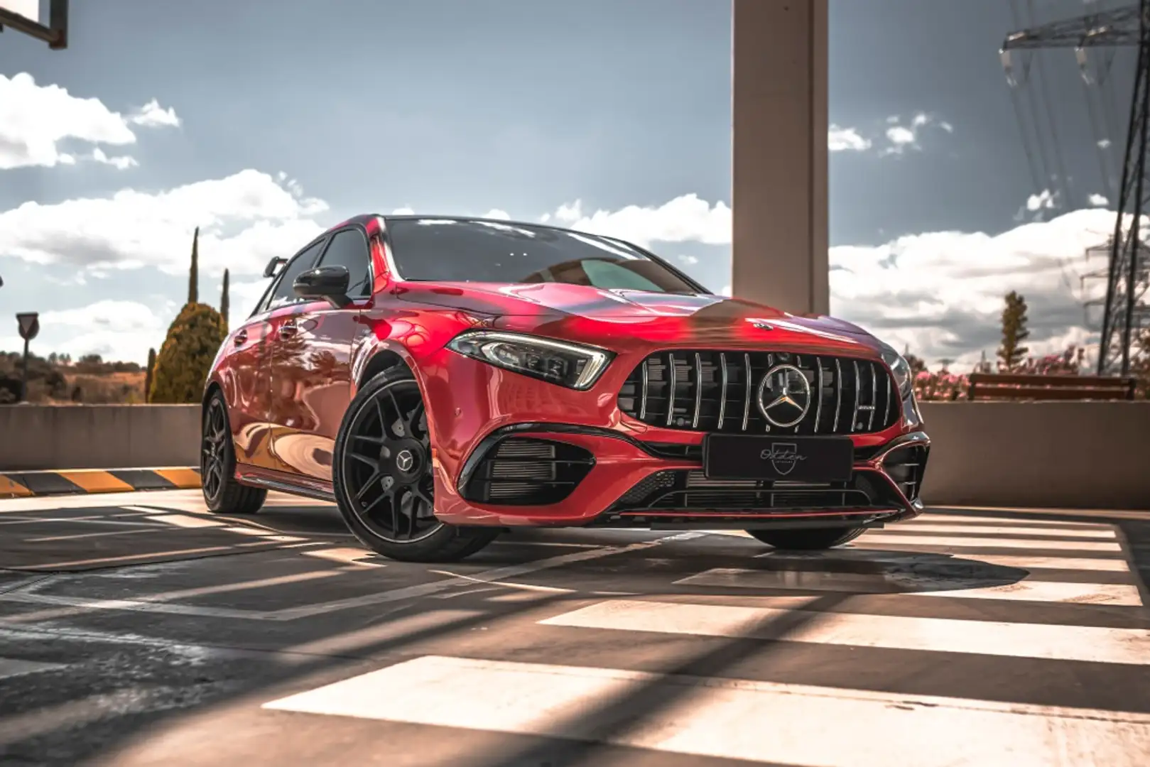 Mercedes-Benz A 45 AMG S 4Matic+ 8G-DCT Rouge - 1