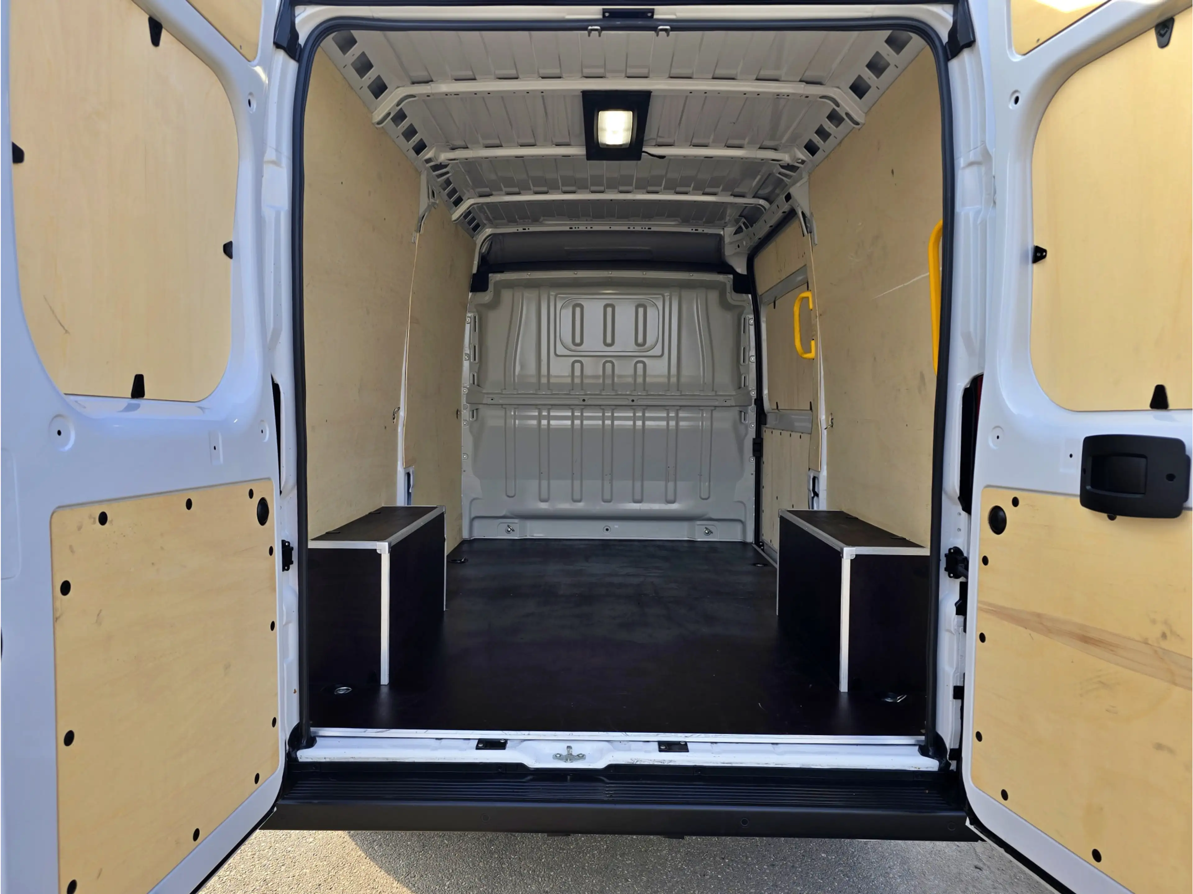 Fiat Ducato 35 2.2 MultiJet L2H2 - 140 Pk - Euro 6 - Groot Sch — photo 7