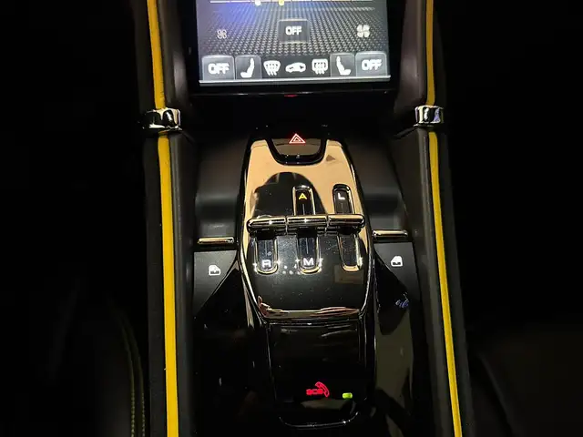 Ferrari Roma *BEIFAHRERDISPLAY*CARBON*ADAS Ansicht 20