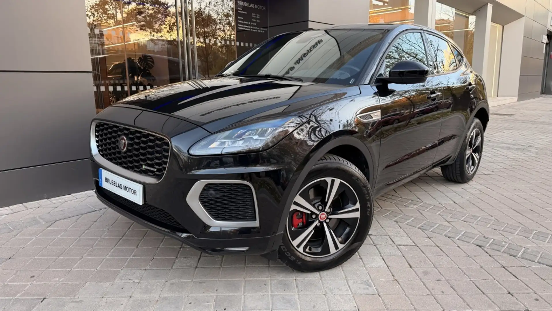 Jaguar E-Pace 2.0D I4 R-Dynamic S AWD Aut. 150 Noir - 1