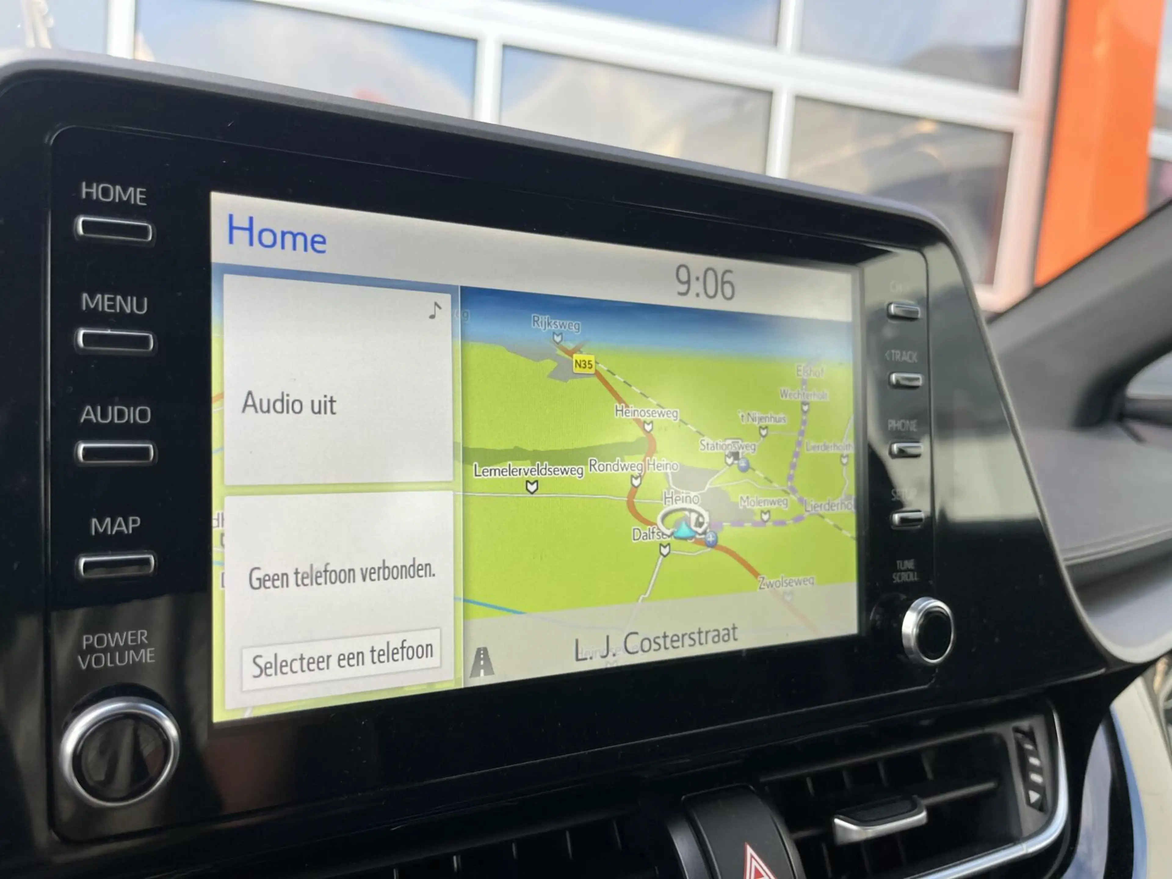 Toyota C-HR 1.8 Hybrid LED+CARPLAY+CAMERA+STOELVERW+DEALEROH — photo 5