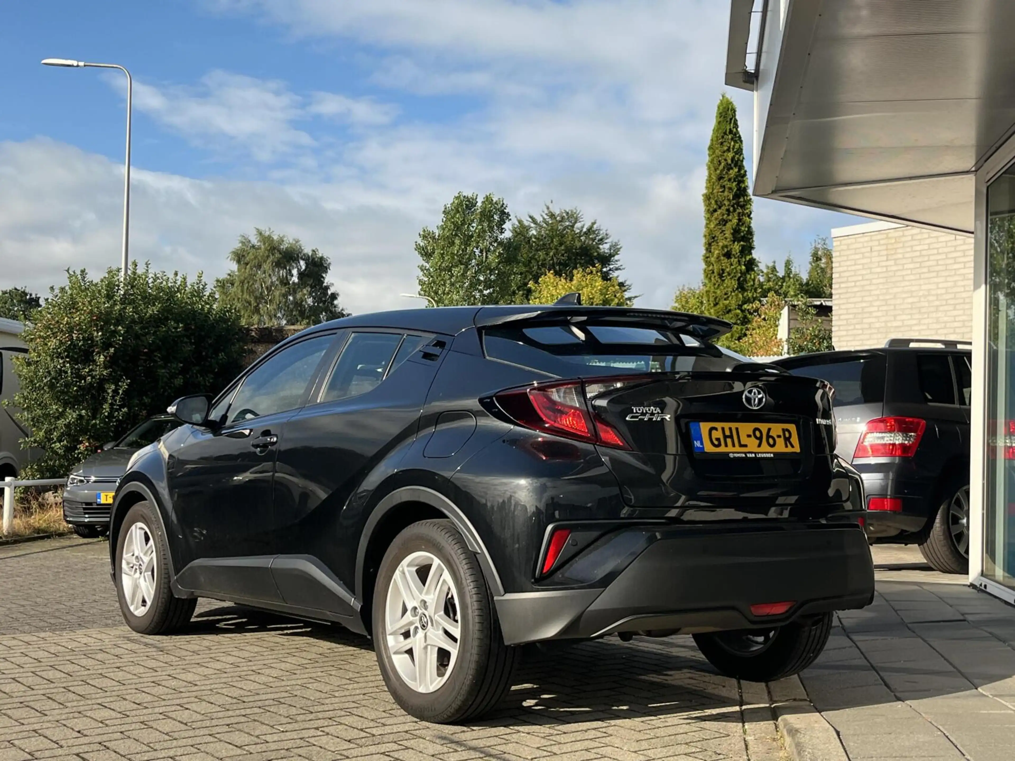 Toyota C-HR 1.8 Hybrid LED+CARPLAY+CAMERA+STOELVERW+DEALEROH — photo 10