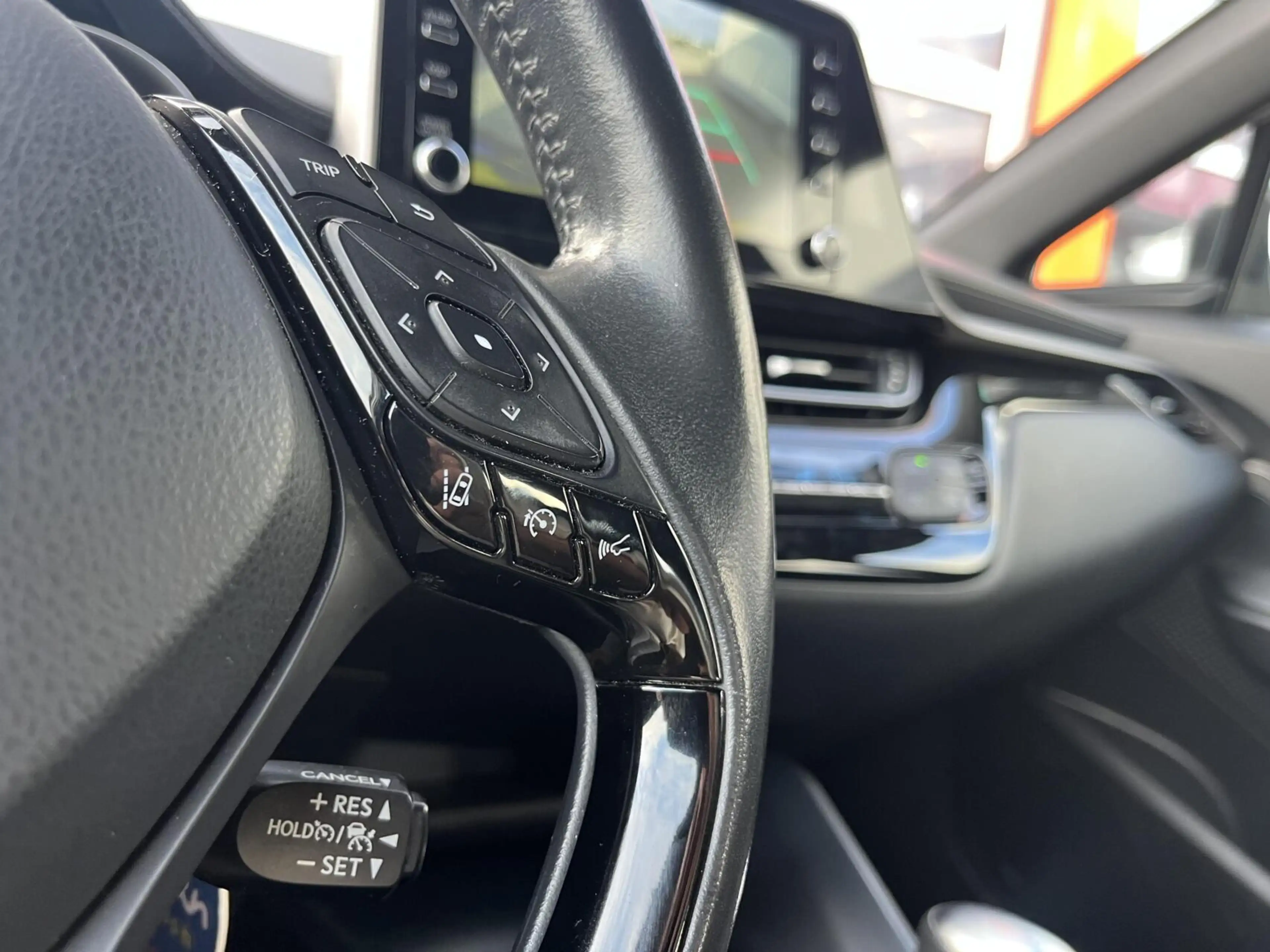 Toyota C-HR 1.8 Hybrid LED+CARPLAY+CAMERA+STOELVERW+DEALEROH — photo 7